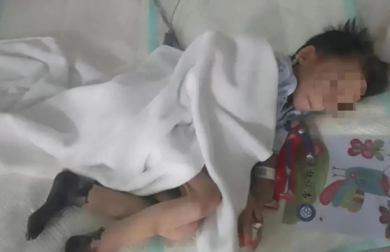 » 3. 男童被生母虐待截肢案宣判：生母判6年9个月2023年1月初，家住南通的男童小轩（化名）疑被生母虐待导致截肢，事件引发网络广泛关注