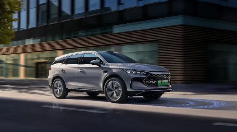 » 4、 唐DM-i智驾版上市售价17.98万～21.98万元，开创中大型SUV全民智驾时代当前，国内车市进入智能化下半场发展新阶段，比亚迪以天神之眼高阶智驾，开启全民智驾时代