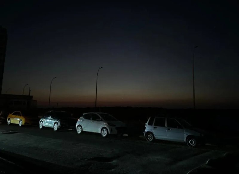 » 6、 古巴再次全国大停电古巴能源和矿业部14日晚在社交媒体平台发布公告说，当地时间20时15分左右，迪埃斯梅罗变电站发生故障，导致古巴西部发电量大幅减少，进而引发国家电力系统崩溃