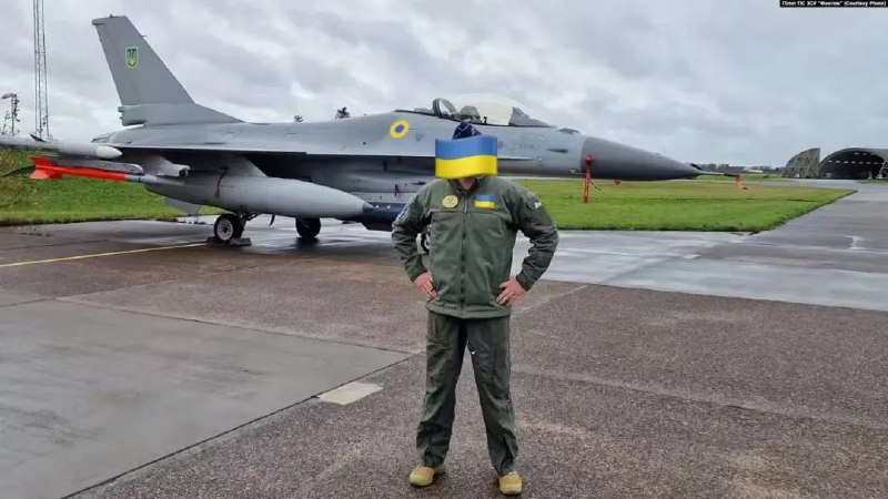 » 7. F16确认已经进驻乌克兰据乌克兰国际文传电讯社7月31日报道，北约国家援助的首批F-16战机已交付乌克兰