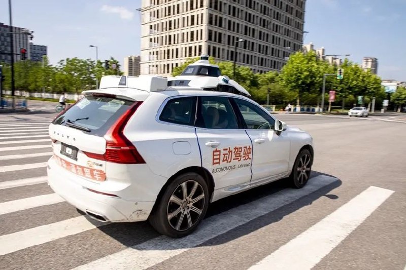 » 10. 国内全面放开高级辅助驾驶地图应用面向高速公路和城市快速路的高级辅助驾驶地图产品已经投产