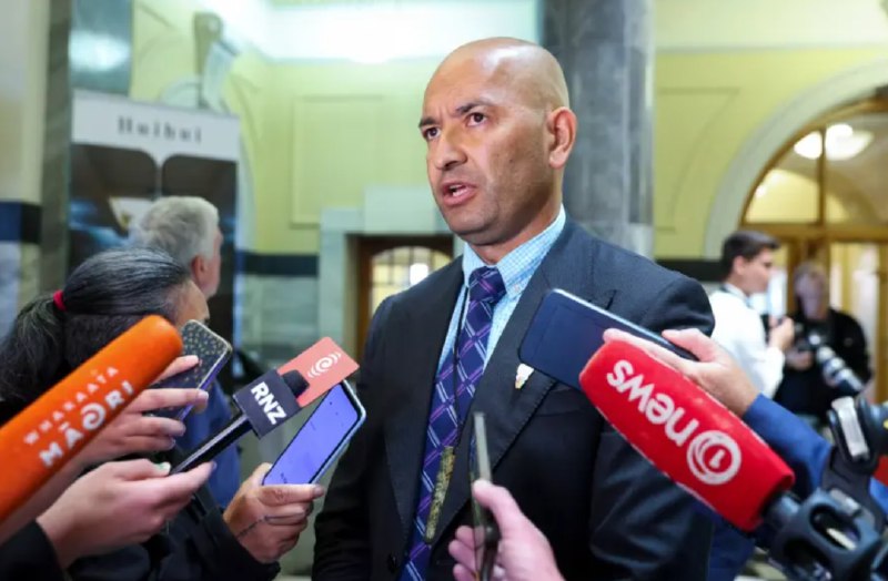 » 1、新西兰计划2050年消灭流浪猫新西兰近日抛出一项重磅计划：到2050年，彻底根除境内的流浪猫