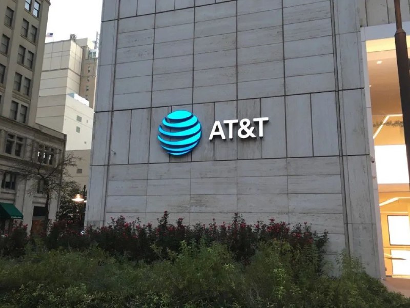 » 11. AT&T与爱立信达成140亿美元合同 在美国大力部署Open RAN新兴的Open RAN技术在美国获得电信运营商AT&T的大力支持