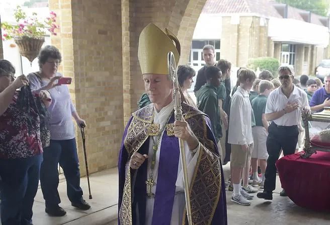 » 9、罕见：教皇方济各免去美国一名保守派主教11 月 11 日，教宗方济各将 65 岁的美国泰勒教区主教约瑟夫·斯特里克兰 (Joseph E. Strickland)解除主教职务