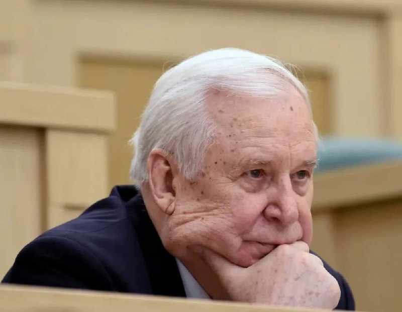 » 5、尼古拉·雷日科夫去世 戈尔巴乔夫时代苏联部长会议主席俄罗斯联邦委员会（议会上院）主席马特维延科2月28日在社交平台上发文称，原苏联部长会议主席尼古拉·雷日科夫去世，终年94岁