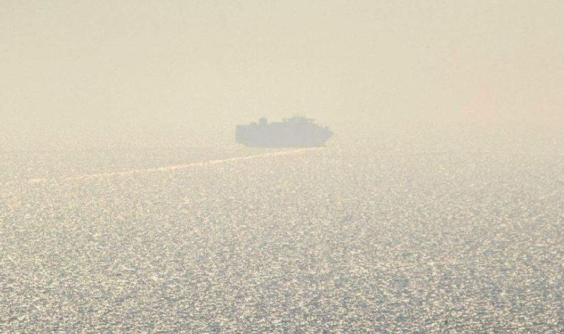 » 15. 乌克兰：第二艘货船成功穿越黑海新航道 抵达安全水域乌克兰8月27日说，从敖德萨港口启航的第二艘民用货船已经抵达安全水域