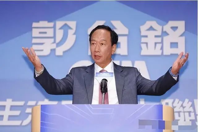 » 11. 郭台铭辞鸿海集团董事9月2日晚，鸿海科技集团发布声明称，该公司创办人郭台铭因“个人原因”辞任公司董事