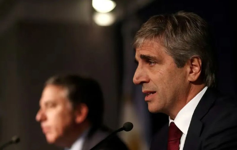 » 1、米莱就任阿根廷总统 精兵简政：18个部砍到9个 more… more…阿根廷新总统米莱10日在首都布宜诺斯艾利斯宣誓就职，正式开启为期4年的总统任期