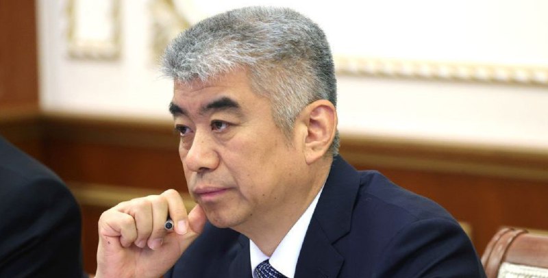 » 6. 中共代表团访问白俄罗斯4月20日至23日，应白俄罗斯总统办公厅邀请，中共中央对外联络部副部长陈洲率中共代表团访问白俄罗斯，分别会见白国民会议代表院主席谢尔盖延科、总统办公厅第一副主任雷任科夫，同白主要政党领导人及地方、智库负责人等座谈交流