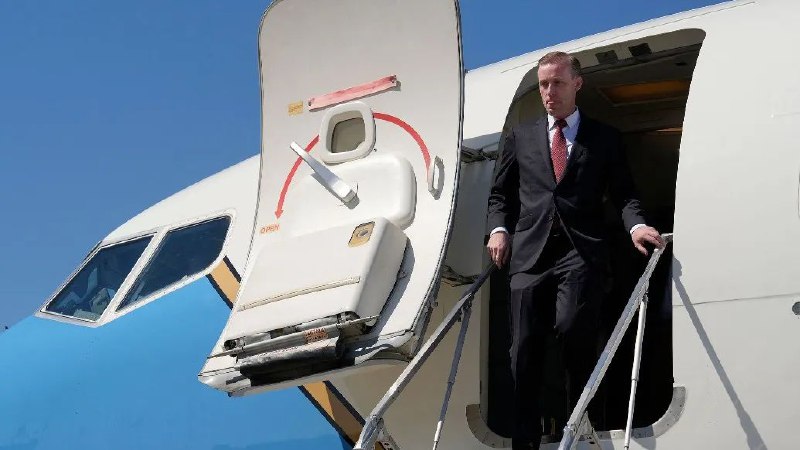 » 9. 沙利文抵达北京，任内首次访华8月27日下午，美国总统国家安全事务助理杰克·沙利文乘机抵达北京，外交部美大司司长杨涛接机