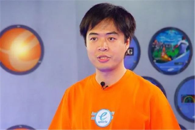 » 12、央视前“名嘴”段暄向体育总局原高官行贿逾950万元央视知名主持人、足球解说员段暄被法院认定，在2018年至2020年向时任国家体育总局奥运会备战办公室主任、中国赛艇协会主席、中国皮划艇协会主席刘爱杰行贿人民币、美元、欧元等现金，合计逾950万元人民币，行贿地点包括美国、挪威、西班牙、印度尼西亚及中国北京等国内国外的多个处所