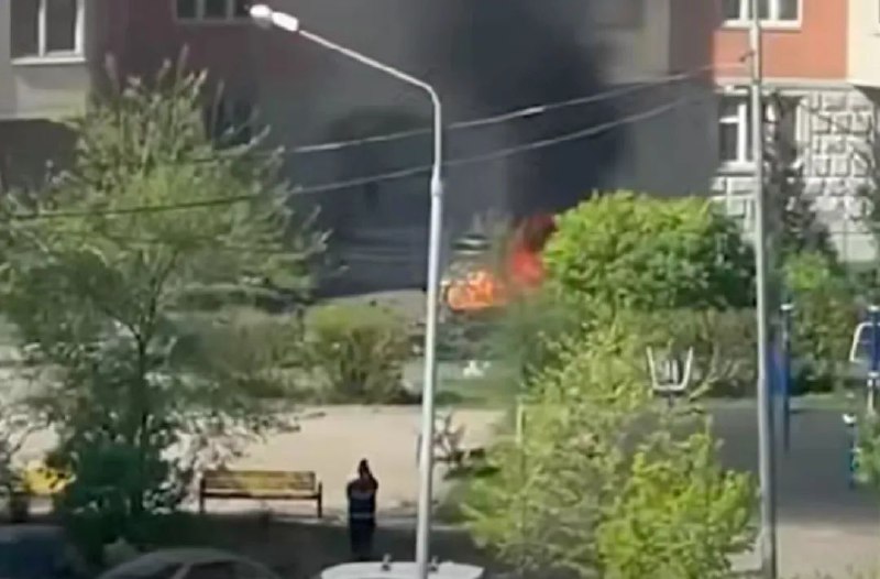 » 6、汽车炸弹杀死俄罗斯作战总局中将副局长当地时间25日，俄罗斯联邦侦查委员会称，当天在莫斯科州巴拉希哈市汽车爆炸事故中死亡的是俄军总参谋部作战总局副局长雅罗斯拉夫·莫斯卡利克