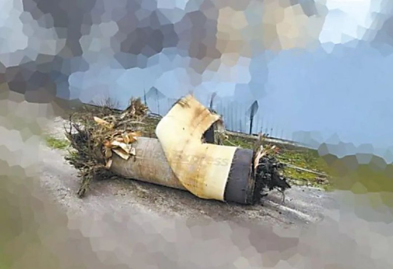 » 7、乌克兰宣称击落两发“锆石”高超音速导弹据乌克兰《防务快报》网站25日报道，俄再次使用最新型“锆石”高超音速导弹打击基辅目标