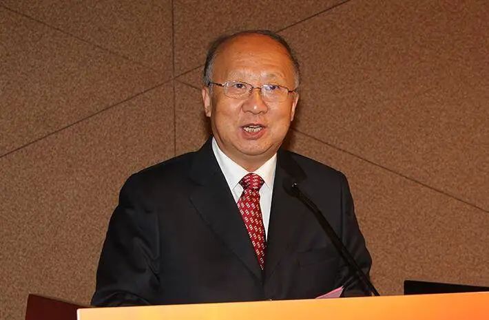 » 7. 退休近7年 读者出版集团董事长吉西平被查甘肃纪检监察网6月7日消息，甘肃省人大教科文卫委员会原委员吉西平涉嫌严重违纪违法，目前正接受甘肃省纪委监委纪律审查和监察调查