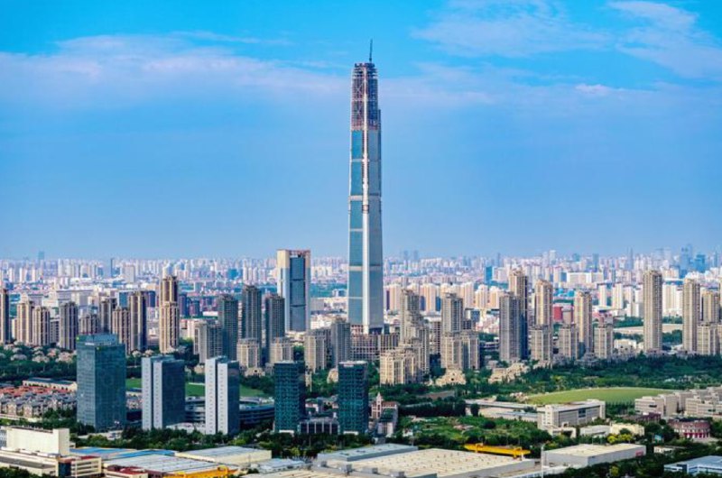 » 1、中国第一烂尾楼 天津117大厦即将复工红星资本局4月20日消息，“中国北方第一高楼”天津117大厦已于近日获得新的施工许可，计划于4月30日复工