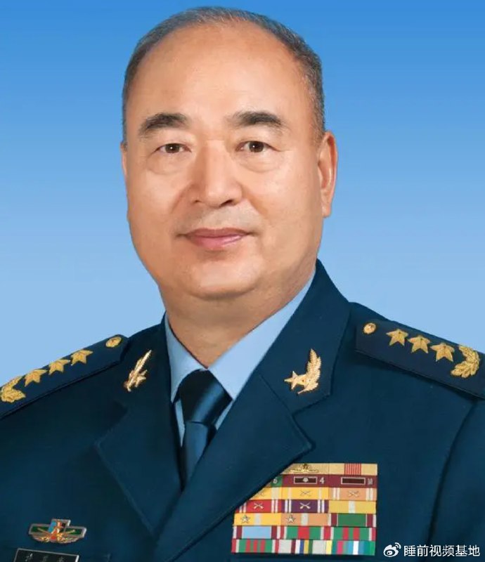 » 9、军委原副主席许其亮去世中国共产党的优秀党员，久经考验的忠诚的共产主义战士，无产阶级军事家，中国人民解放军的卓越领导人，中国共产党第十八届、十九届中央政治局委员，中央军委原副主席许其亮同志，因病于2025年6月2日12时12分在北京逝世，享年75岁