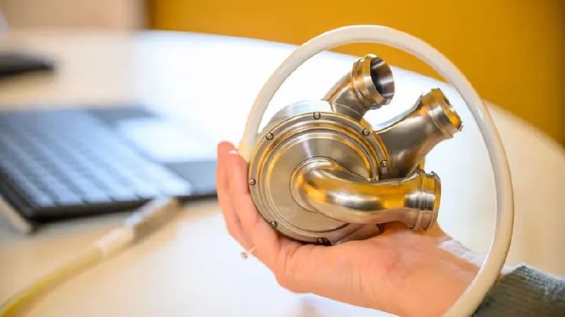 » 2. 澳大利亚澳男子靠“全机械心脏”生活100多天用全机械的人工心脏替代人类心脏，已不再是科幻电影中的桥段