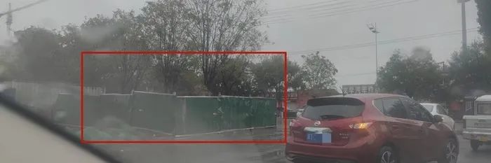 » 9. 河北武邑3人被困污水管 官方：工人系外包，伤亡不便透露近日，网上有消息称，河北省衡水市武邑县3名工人在进行污水管道作业时疑因沼气中毒后死亡