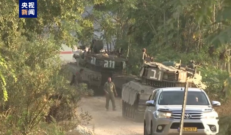 » 2、联合国称以色列要求加沙北部110万巴勒斯坦人24小时内转移当地时间10月13日，联合国方面表示，以色列军方已告知联合国方面，加沙地带的110万巴勒斯坦人应该在未来24小时内转移到加沙地带南部