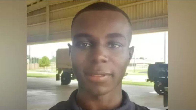 » 9. 朝鲜决定驱逐美军士兵据央视新闻消息，朝中社当地时间27日报道，朝鲜决定驱逐非法入境朝鲜的美国士兵