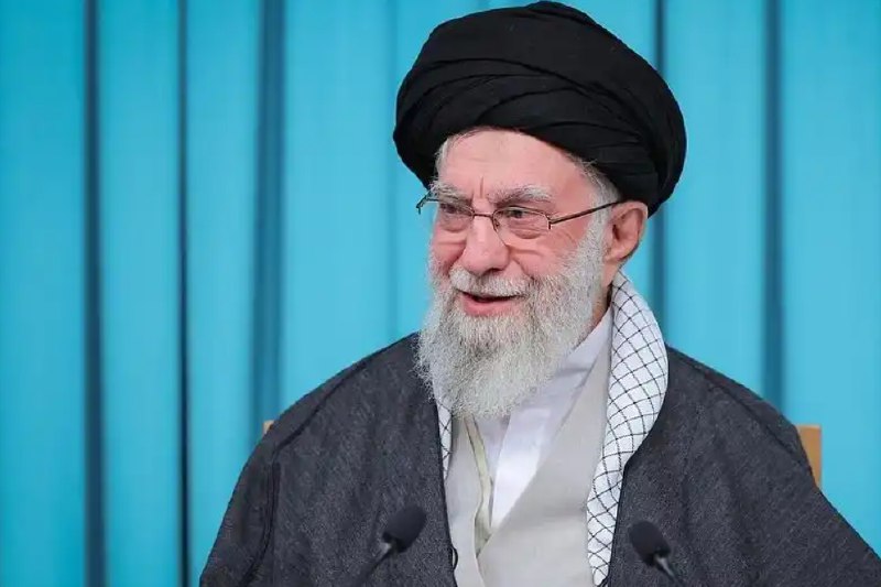 » 6、伊朗哈梅内伊：应与抗议者进行对话 但骚乱必须制止当地时间1月3日，伊朗最高领袖哈梅内伊针对近期国内骚乱事件表态