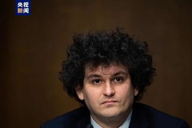 » 9. FTX交易所创始人被判有罪：涉洗钱、欺诈等罪名，刑期或超百年11月2日，美国曼哈顿联邦法院由12名成员组成的陪审团在长达一个月审判后判定FTX创始人山姆·班克曼-弗里德(Sam Bankman-Fried)面临的七项罪名全部成立