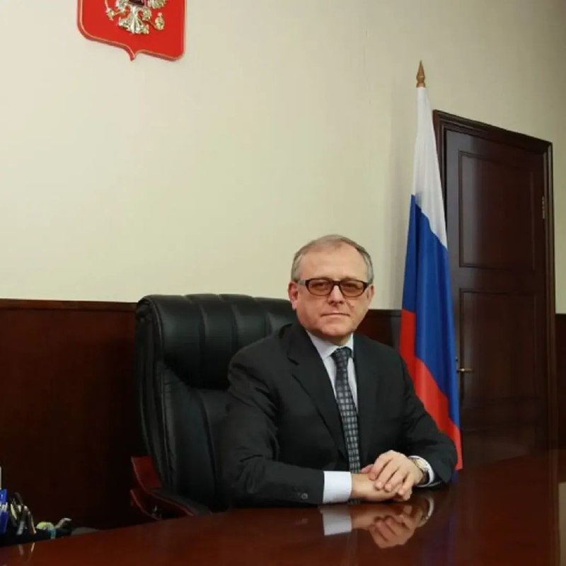 » 11. 乌克兰称两艘运粮船抵达黑海港口乌克兰海港管理局16日说，两艘民用货船经由乌克兰开辟的临时走廊进入黑海，已经停靠切尔诺莫斯克港，准备外运粮食