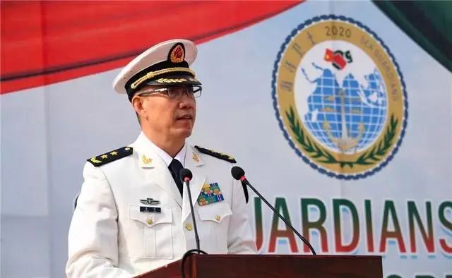 » 4. 海军原司令员董军上将履新国防部长12月29日下午，十四届全国人大常委会第七次会议在京闭幕