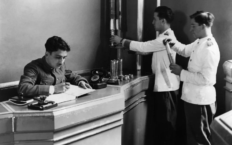 » 14、应对安全风险，德国政府继续沿用气动邮件传输系统运送秘密文件为应对间谍活动，德国政府正放弃逐步淘汰气动邮件传输系统设备的计划