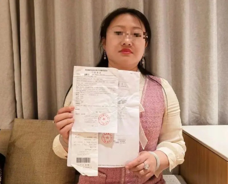 » 3、女子在安徽报警，返回北京家中途中 被强制抓回安徽精神病院胡女士通过婚恋软件认识了心仪的男友，一段时间后两人线下见面并确定恋爱关系