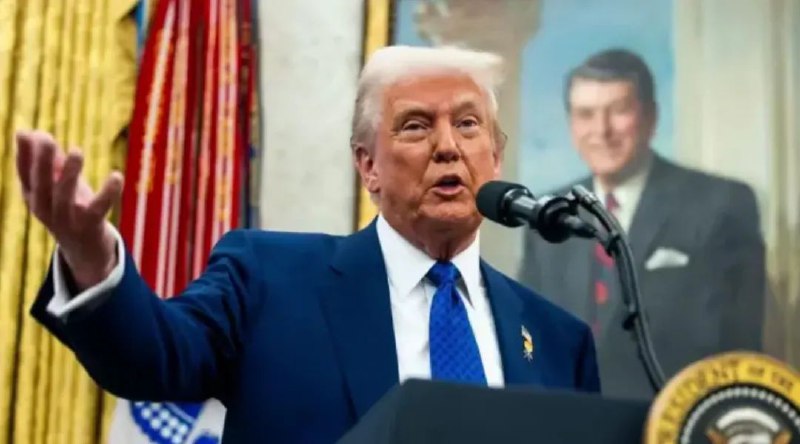 » 5、特朗普要求泽连斯基向俄罗斯作出领土让步据美国《国会山报》报道，美国总统特朗普当地时间11日批评乌克兰总统泽连斯基拒绝向俄罗斯作出领土让步的做法，称他对泽连斯基这一行为“非常、非常强烈地” 持反对意见