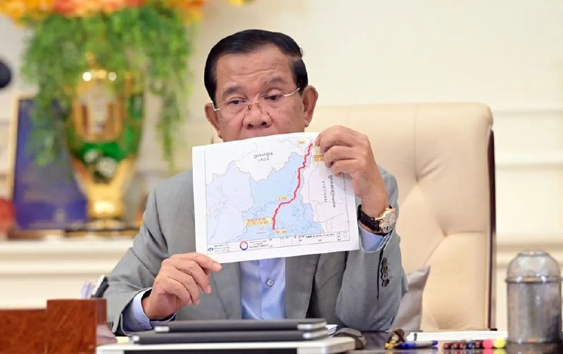 » 4. 柬埔寨退出越老柬三国发展协定20日，柬埔寨首相洪玛奈宣布，柬埔寨决定退出已经达成25年的柬埔寨-老挝-越南发展三角区（CLV-DTA）合作框架