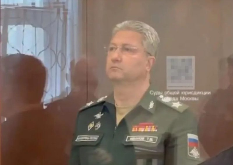 » 1、俄罗斯抓捕国防部副部长俄罗斯最高调查机构侦查委员会当地时间4月23日宣布，俄国防部副部长铁木尔·伊万诺夫因涉嫌巨额受贿被拘留