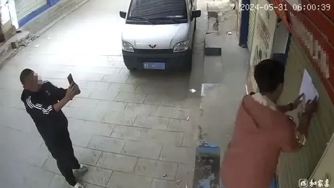 » 3. 天水小贩被控倒卖烟草坐牢5年甘肃天水村民阮双全被指控无证倒卖烟草，获利两万元，一审以非法经营罪对其判刑五年