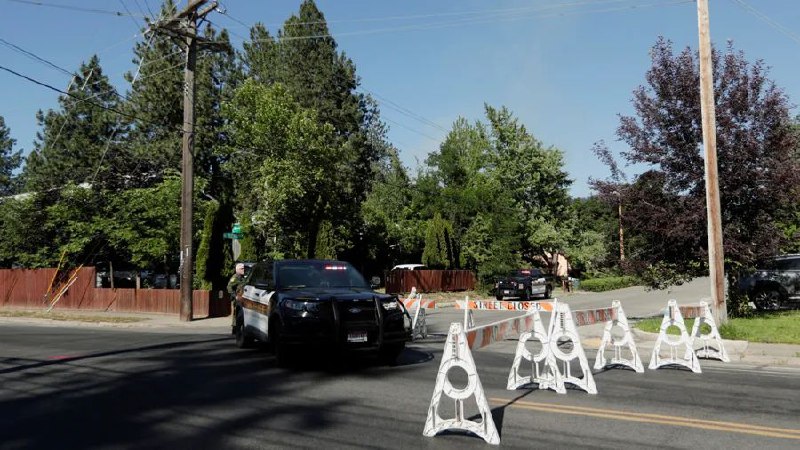 » 6、美国枪手放火 然后伏击消防员当地时间6月29日下午，美国爱达荷州库特奈县科达伦市附近的坎菲尔德山地区发生针对消防员的枪击