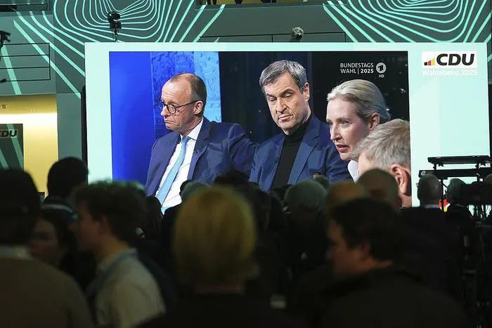 » 4、 基民盟、基社盟联手赢得德国大选，不接受极右翼选择党参政23日德国举行新一届联邦议院（议会下院）选举投票，出口民调显示，基督教民主联盟（基民盟）和基督教社会联盟（基社盟）组成的联盟党得票率领先其他政党