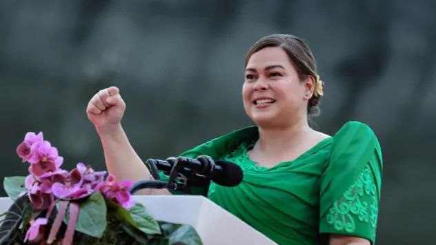 » 15. 杜特尔特女儿退出小马科斯内阁6月19日，菲律宾副总统莎拉·杜特尔特辞去教育部长一职，退出总统小马科斯领导的内阁