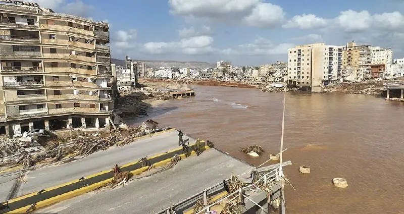 » 1. 利比亚官员：东部洪灾至少5300人遇难  至少一万人失踪飓风“丹尼尔”10日袭击利比亚东部，引发严重洪水灾害