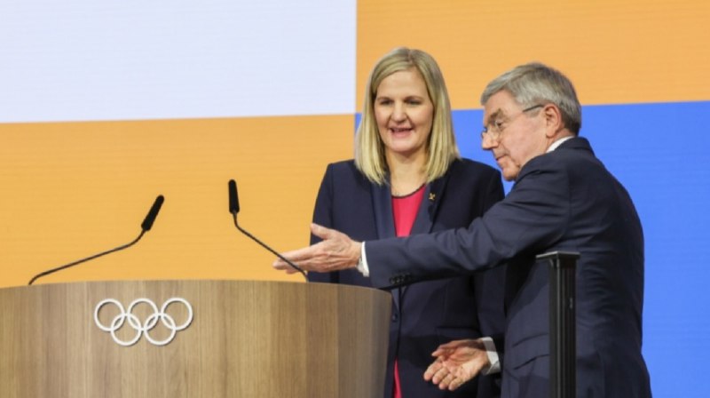 » 10. 津巴布韦女运动员柯丝蒂·考文垂当选国际奥委会主席当地时间3月20日，在希腊举行的国际奥委会第144次全会上，柯丝蒂·考文垂当选国际奥委会主席