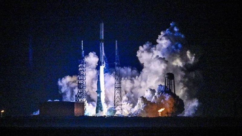 » 5、 美国蓝色起源公司成功发射重型火箭入轨 但未能成功回收美国蓝色起源公司16日凌晨首次发射可重复利用的重型运载火箭“新格伦”，开启首次轨道飞行，但火箭第一级未按计划实现海上回收