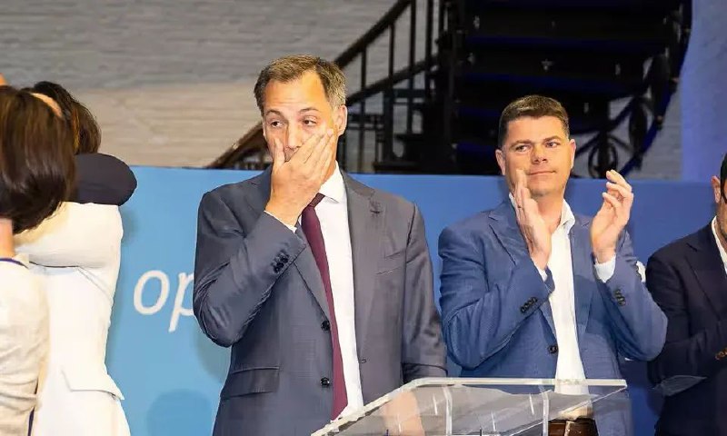 » 3. 大选失利，比利时首相德克罗宣布辞职9日，执政联盟在大选中失利后，比利时首相亚历山大·德克罗宣布他将辞职