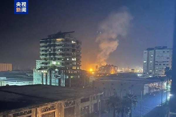 » 5. 以色列海军攻击叙利亚港口 摧毁多艘叙利亚海军舰艇以色列海军于9日进行了大规模行动，摧毁了叙利亚政府军的多艘海军舰队