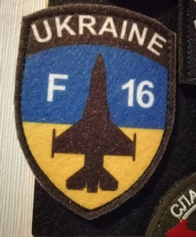 » 7. F16确认已经进驻乌克兰据乌克兰国际文传电讯社7月31日报道，北约国家援助的首批F-16战机已交付乌克兰
