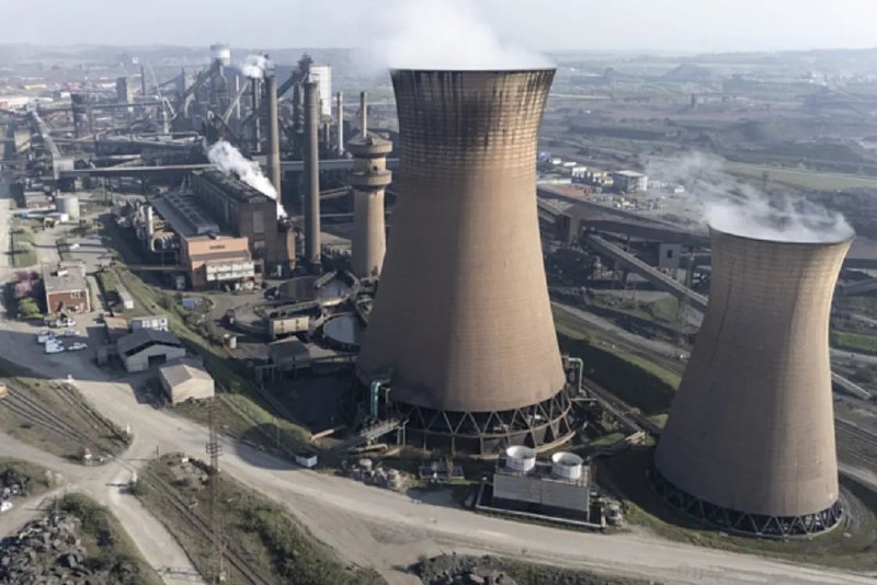 » 2、担心丧失钢铁生产能力，英国政府可能接管英国钢铁公司据英国《金融时报》4月12日报道，英国议会当天通过一项紧急法案，允许英国政府接管英国钢铁公司，以维持其炼钢高炉运转