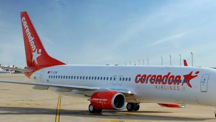 » 13. 土耳其航空公司试行“无儿童客舱” 加45欧元据欧洲新闻电视台25日报道，土耳其廉航克雷顿航空将于今年11月起在特定航线开辟限16岁以上旅客乘坐的“无儿童客舱”