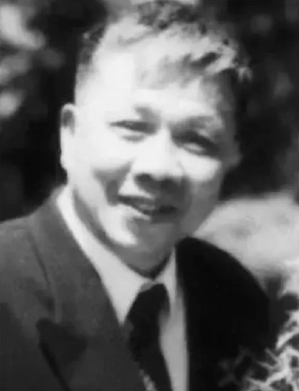 » 5、 《“咕咚”来了》作者马瑞麟逝世澎湃新闻记者从云南省作协方面获悉，中国作家协会会员、云南省作家协会会员，昆明市第一中学离休干部、高级教师马瑞麟同志，因病于2024年12月19日上午在医院逝世，享年95岁