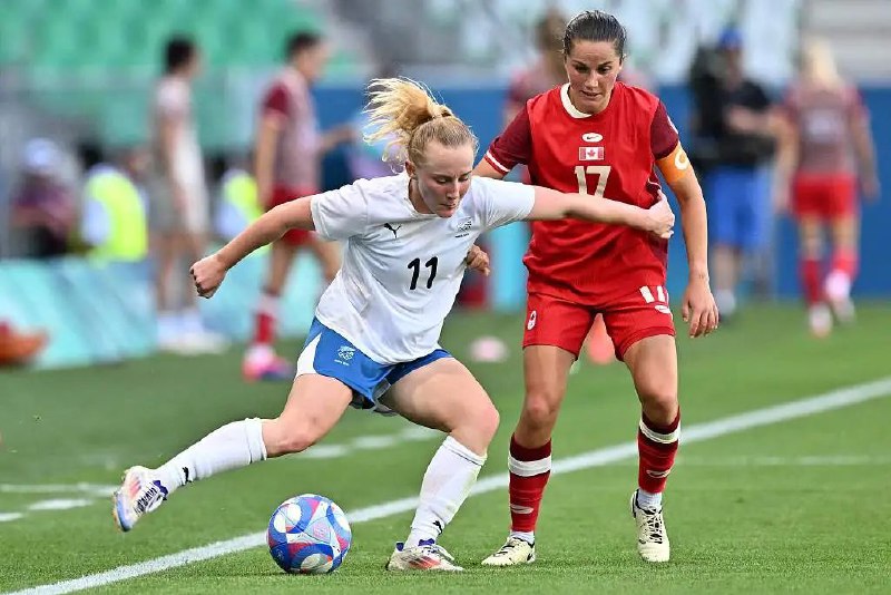 » 9. 参与使用无人机偷拍对手训练战术，加拿大女足主教练被逐出奥运会7月26日，由于使用无人机偷拍对手训练事件，贝弗·普里斯特曼被剥夺了执教资格，退出了奥运会