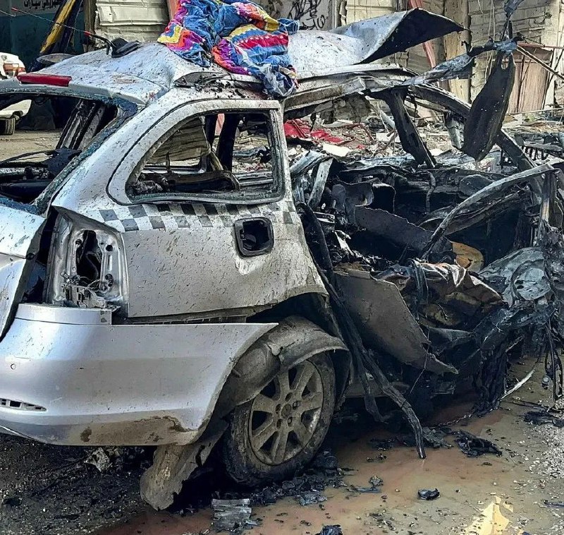 » 5. 哈马斯领导人哈尼亚三个儿子被以色列空袭炸死半岛电视台当地时间10日报道，哈马斯政治局领导人伊斯梅尔·哈尼亚的三个儿子和几个孙子在以色列对加沙地带的袭击中丧生