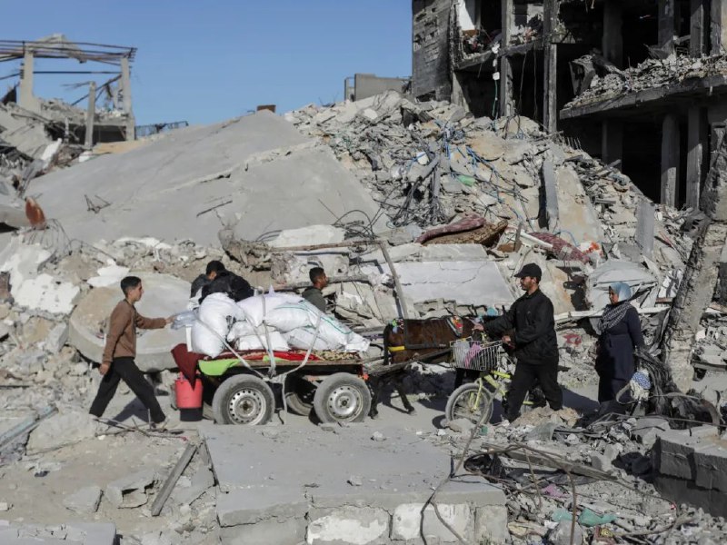 » 1. 以防长说将制定计划允许加沙民众自由离开 未提及能否归来据外媒报道，以色列国防部长卡茨当地时间6日表示，他已指示以军制定一项计划，允许巴勒斯坦人“自愿”离开加沙地带