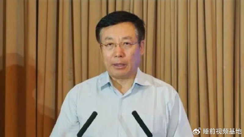 » 5、前发改委副主任毕井泉倒台 曾因长春疫苗案辞职据中央纪委国家监委网站5月29日通报，十四届全国政协常委、经济委员会副主任毕井泉涉嫌严重违纪违法，目前正接受中央纪委国家监委纪律审查和监察调查